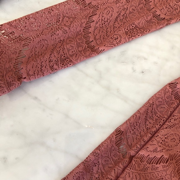 LONG SLEEVE LACE MINI DRESS - Picture 4 of 4